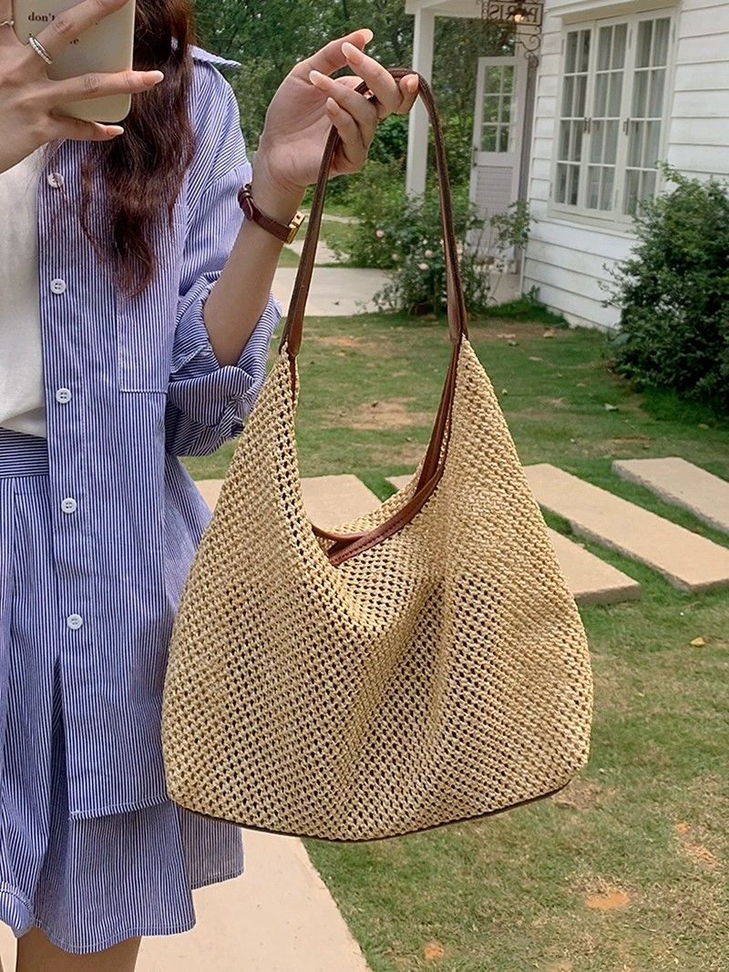 Summer beach straw bag large capacity tote bag retro portable travel versatile shoulder woven bag commuter bag