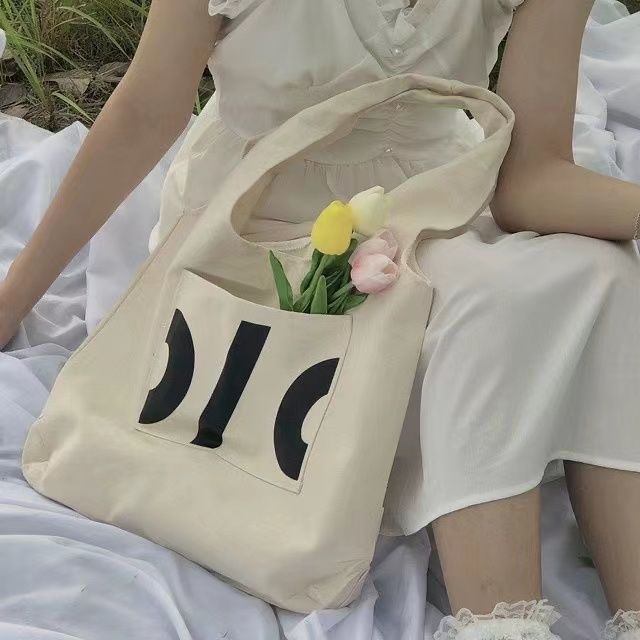 Retro floral canvas bag ins style large capacity student class backpack shoulder bag versatile shopping bag handbag
