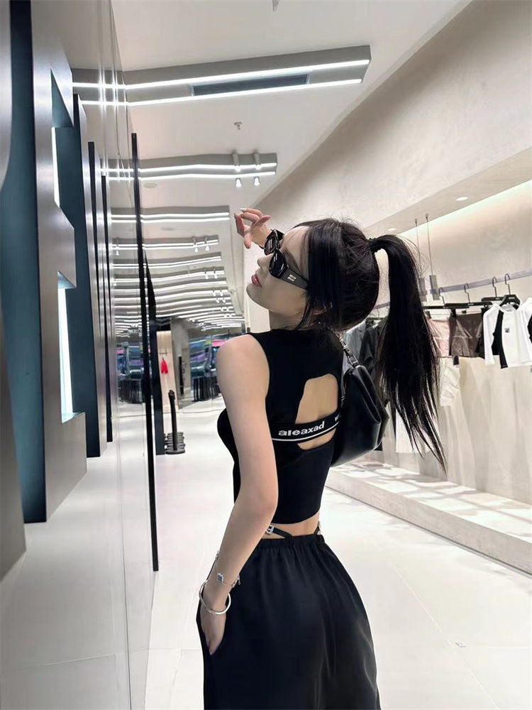 【莫代爾】辣妹後背鏤空字母無袖背心女夏季氣質修身吊帶短款上衣