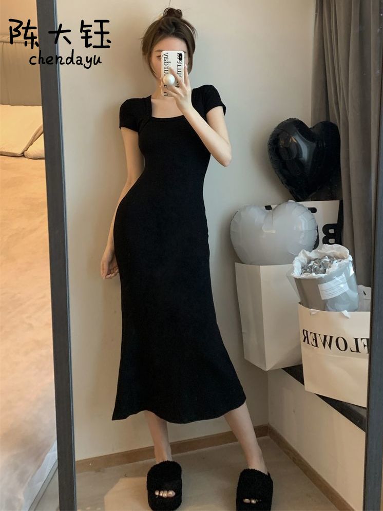 陳大鈺高級感收腰包臀魚尾連衣裙赫本風小黑裙小個子氣質顯瘦長裙