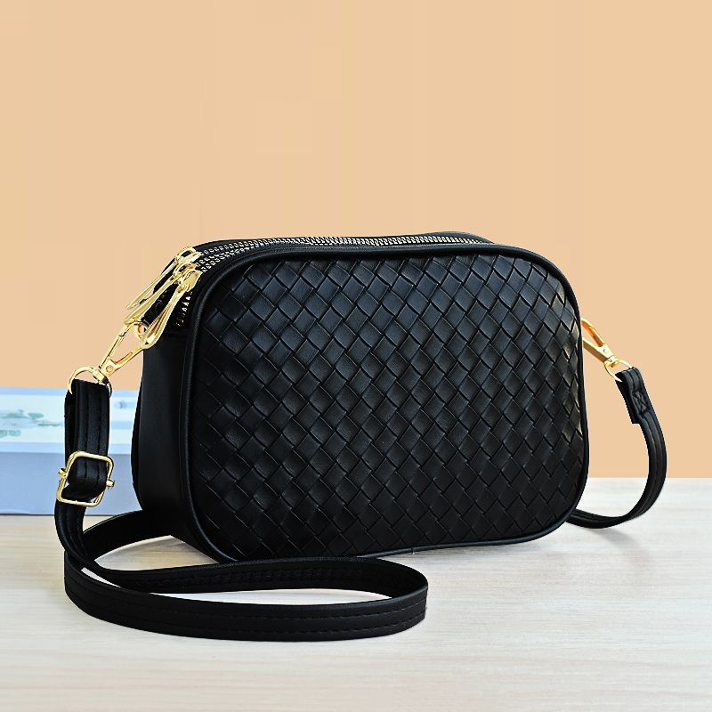 High-looking and exquisite small square bag, fashionable three-zipper large-capacity crossbody bag, shoulder bag, new woven pattern zipper bag