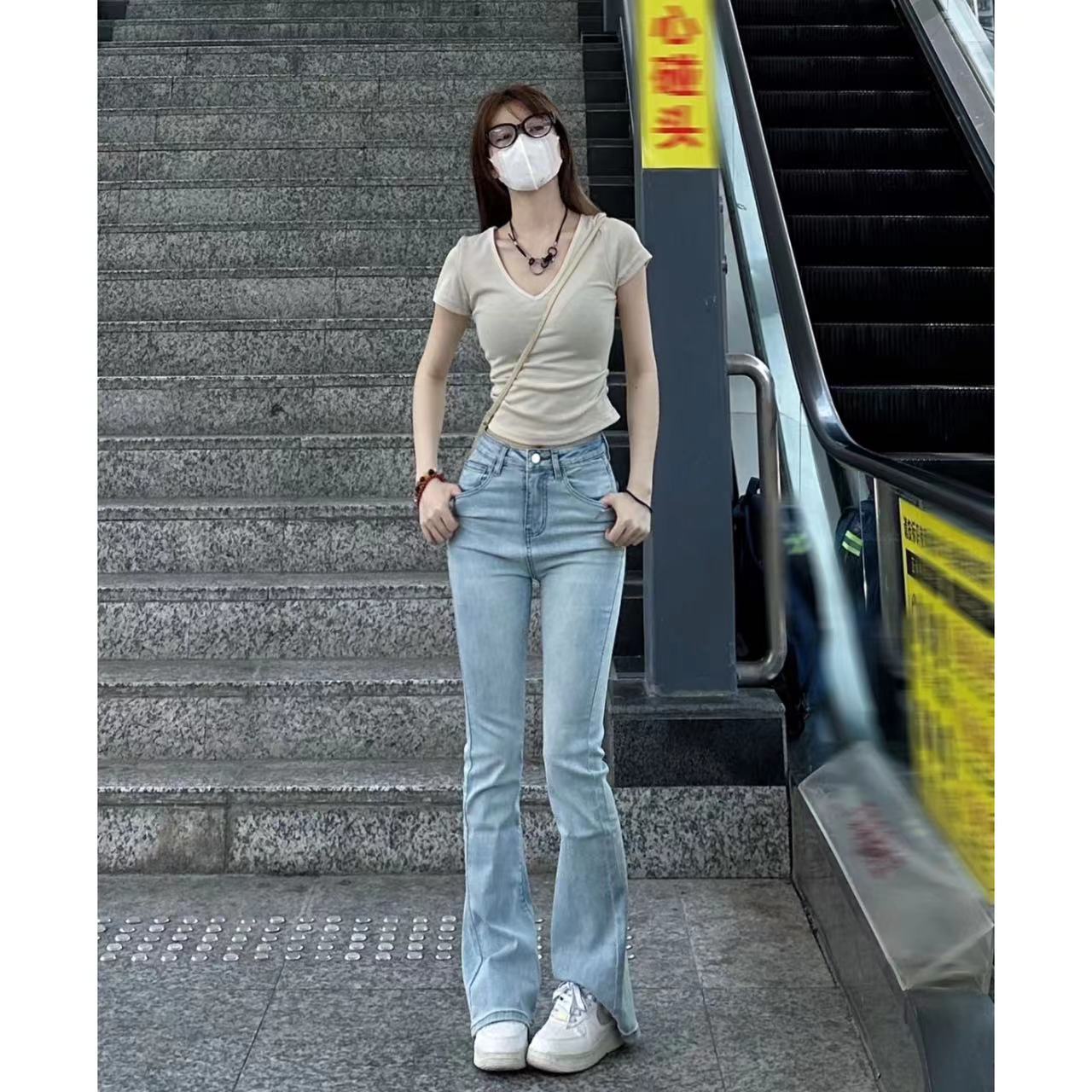 淺藍色微喇叭牛仔褲女修身顯瘦彈力秋冬季拖地長褲百搭馬蹄歐美風