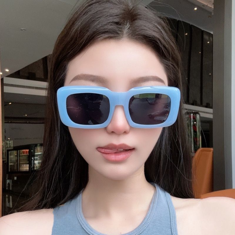復古方形清新天空藍歐美辣妹網紅墨鏡女圓臉高級感炸街太陽眼鏡潮