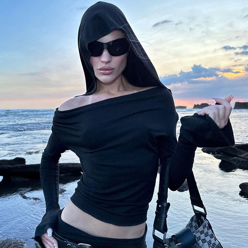 BIIKPIIK 純欲風辣妹盪領長袖t恤 別致小眾性感露鎖骨連帽上衣女