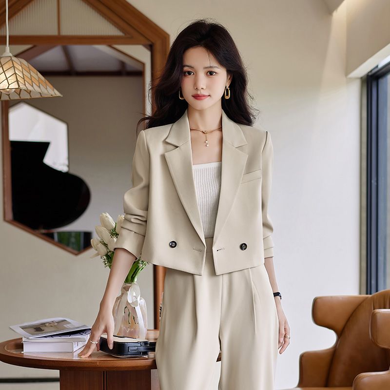 女神范小西装套装女秋季网红两件套职业装短款休闲时尚阔腿裤西服