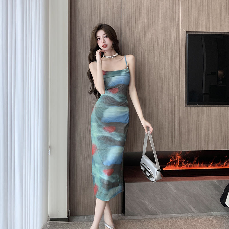 Xiaozi pure desire wind net gauze sunset tie-dye suspender dress female hot girl waist slit bag hip mid-length mother skirt