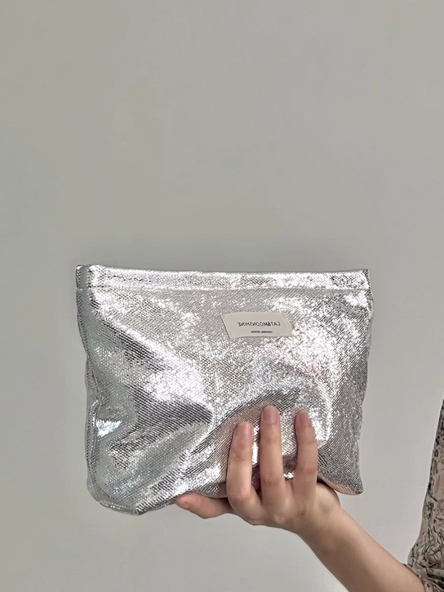 爆閃手拿包原創新款化妝包大容量洗漱包外出收納包整理袋簡約便攜