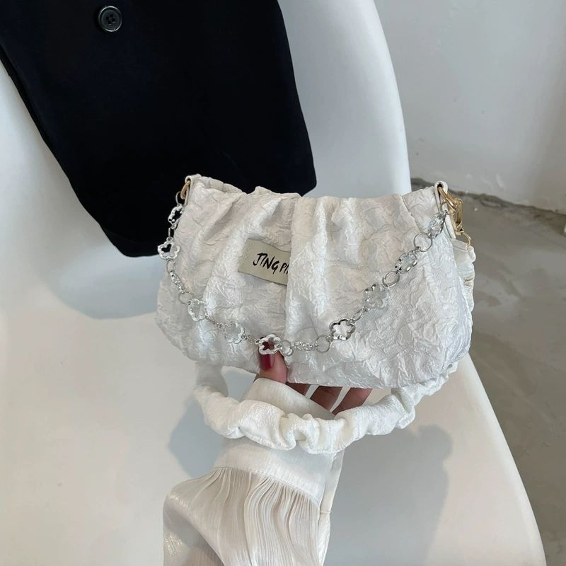 Hoogwaardige temperamentrits 2023 nieuwe geplooide mesh rode onderarmtas, veelzijdig en modieus met één schouder_voghion.com