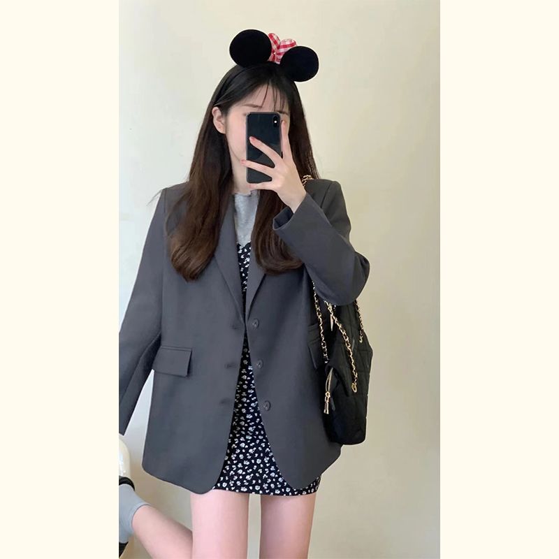 2023 spring and autumn new suits, casual design, niche style, gray small suit jackets for women