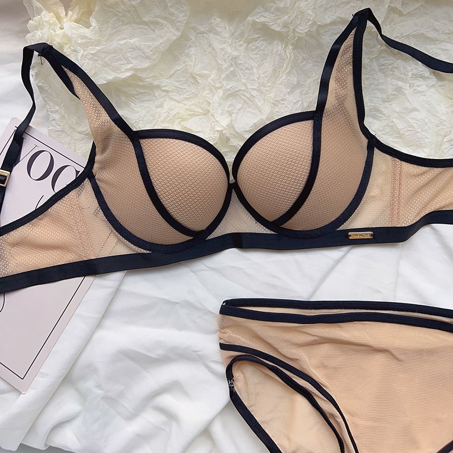 聚胸3D杯bra 聚攏撞色內衣女小胸顯大收副乳防下垂調整型文胸套裝