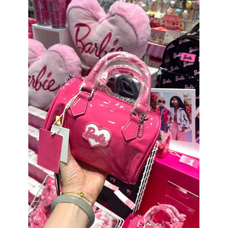 Barbie Pink Glossy Shoulder Bag Women's Niche Design Bag 2023 New Handbag Horizontal Crossbody Bag