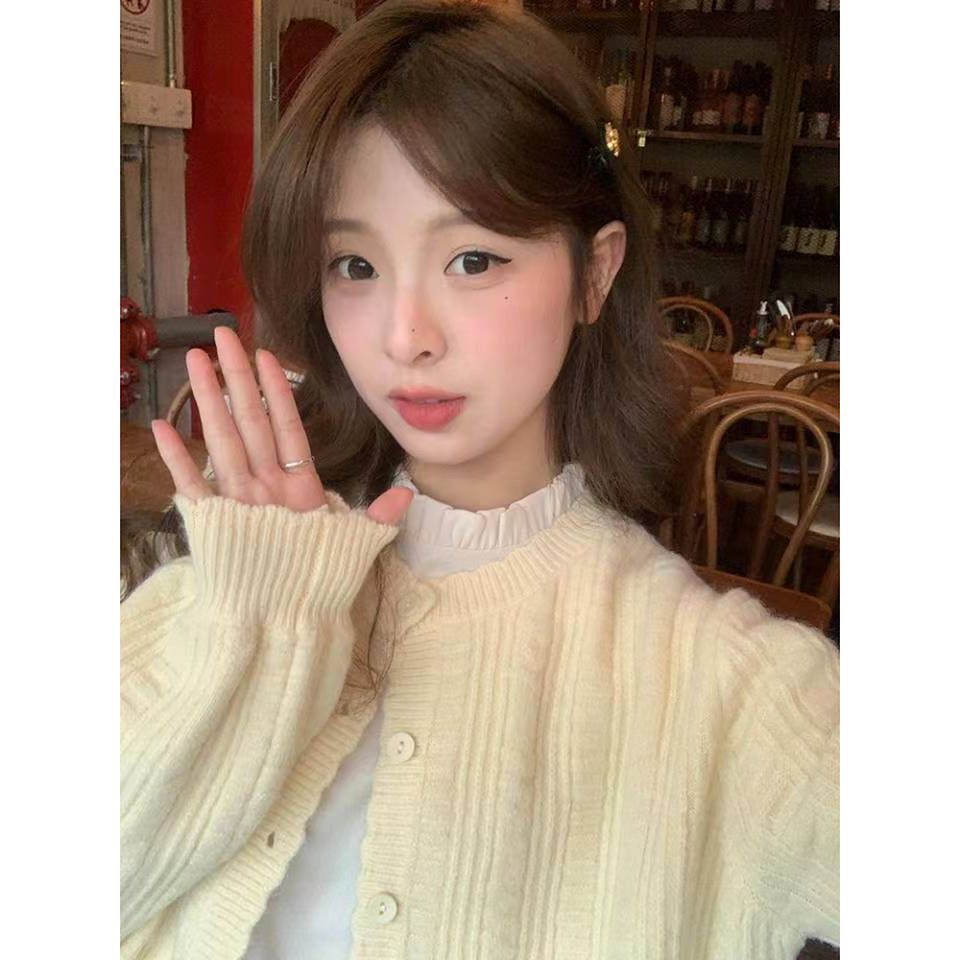 陸小團團花邊領溫柔系毛衣開衫2023春季新款奶fufu茶系穿搭上衣女