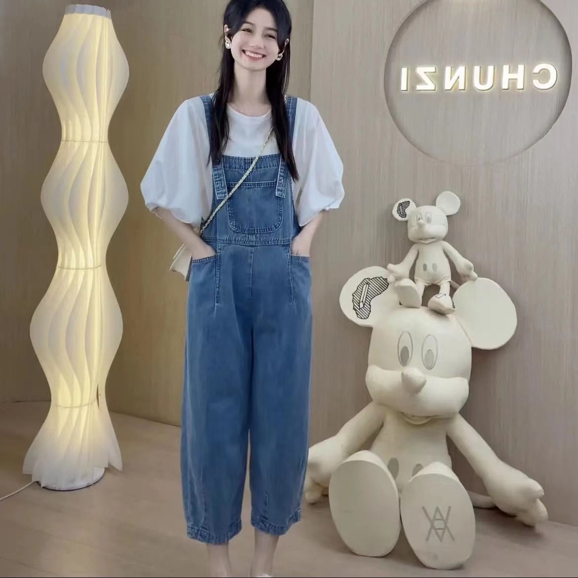 春秋款小個子藍色牛仔褲背帶褲女夏季2023新款褲子高腰顯瘦闊腿褲