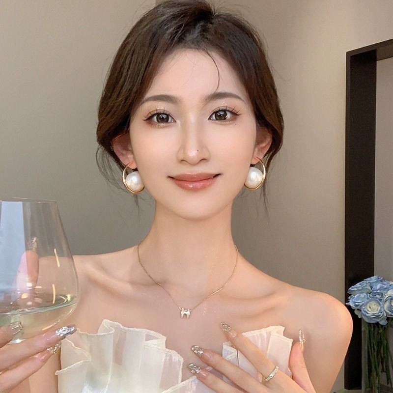 夏天氣質大珍珠耳釘女耳環小眾設計感高級感2023年新款洋氣耳飾