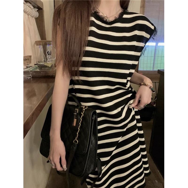 Striped knitted frayed vest dress for women, summer design, loose and casual mid-length sleeveless t-shirt dress