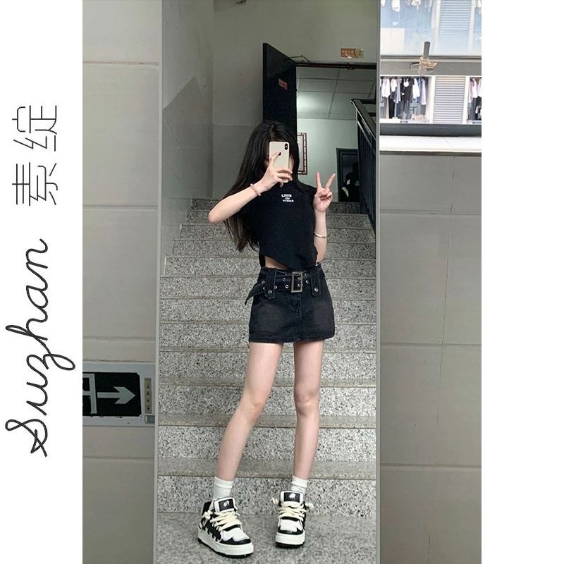 甜酷辣妹刺繡正肩不對稱弧形下擺上衣女新款高腰黑色圓領短袖t恤