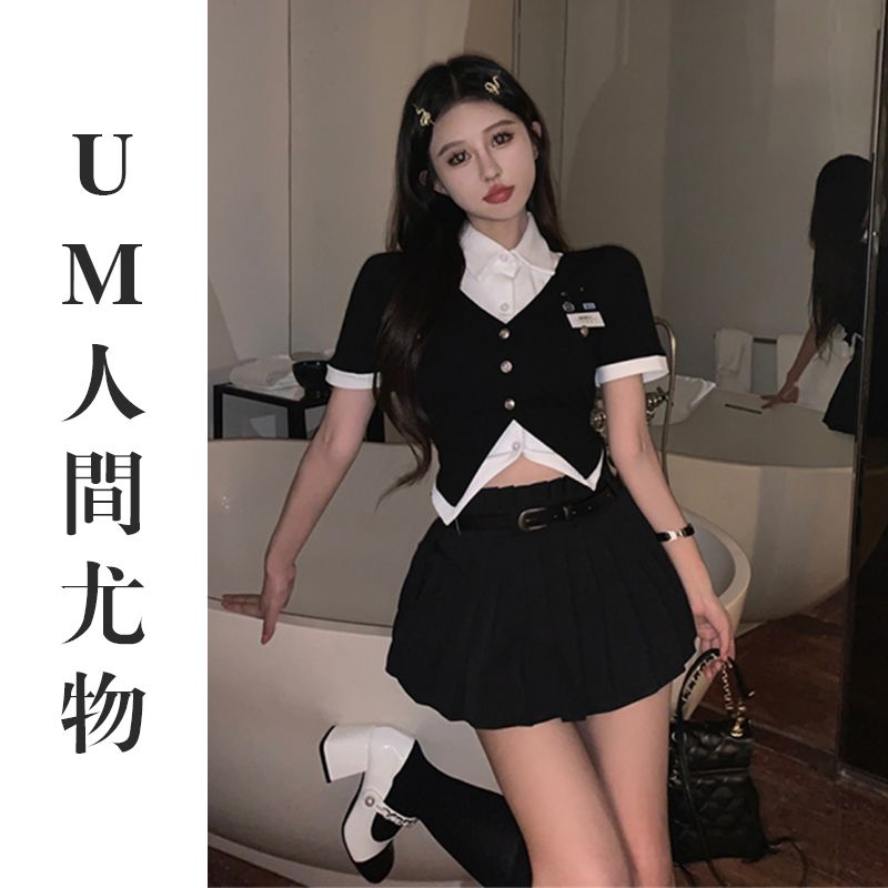 Hot girl college jk uniform bombing street fake two piece bra top belt skirt two piece suit female summer pleated skirt