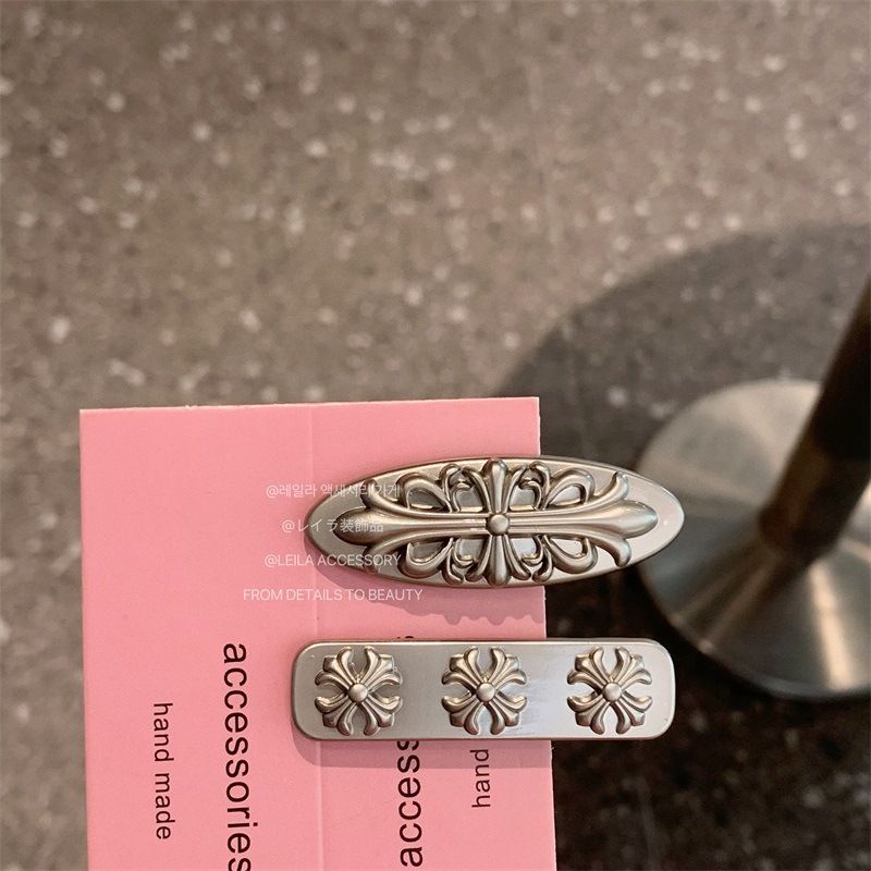 Korean blogger with the same metal gray retro cross hair clip broken hair clip high-end female word clip bangs side clip