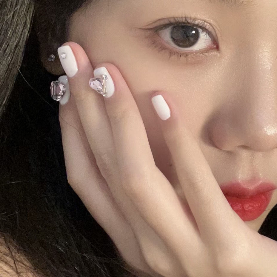 手工美甲穿戴甲片冰白粉鑽新款氣質美甲超閃小紅書爆款美甲可拆卸
