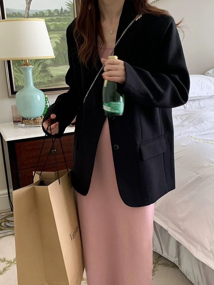 2023 spring and autumn new style simple temperament casual design niche western style black small suit jacket for women