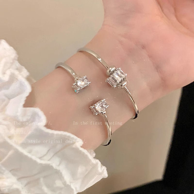 金屬鋯石手鐲套裝女夏ins冷淡風小眾氣質手鍊輕奢高級感精緻手飾