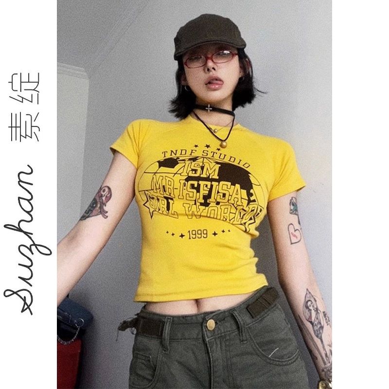 復古黃色百搭印花獨特設計感短袖t恤新款正肩顯瘦辣妹別致上衣服