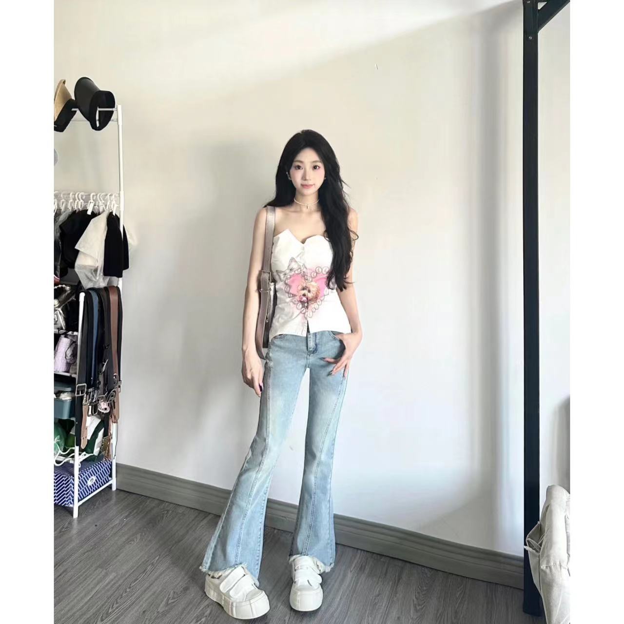 淺藍色微喇叭牛仔褲女修身顯瘦毛邊拖地長褲馬蹄水洗辣妹彈力美式