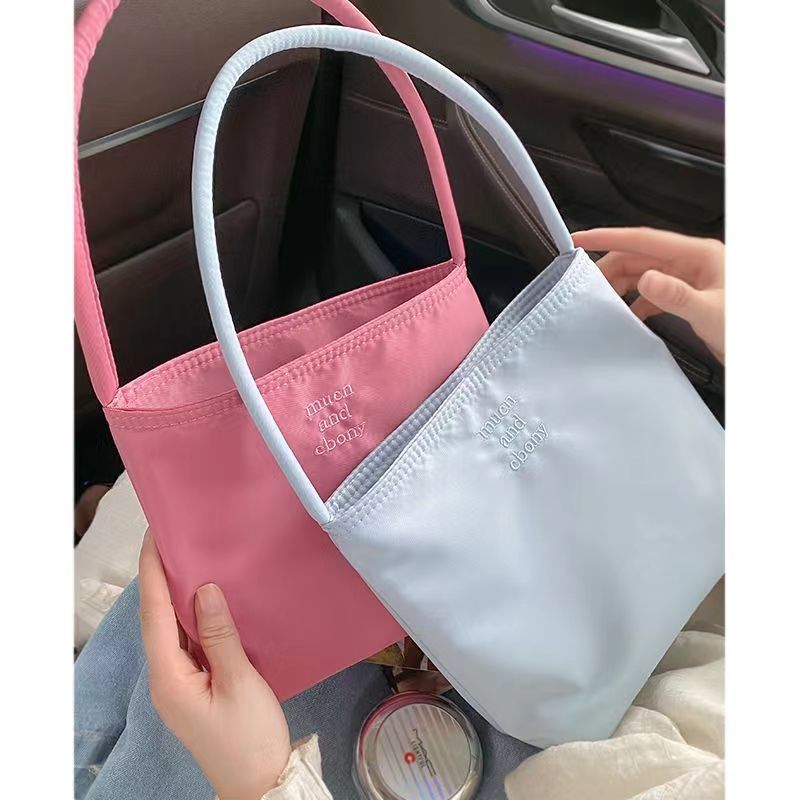 Korean portable nylon bag women's summer 2023 new trendy embroidered armpit bag versatile shoulder bucket bag