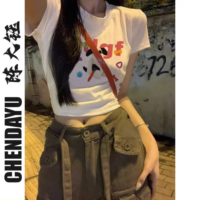 白色甜辣純欲圓領短款t恤女短袖夏裝新款印花體恤上衣ins韓陳大鈺