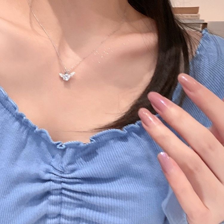 Small fresh summer angel crown necklace women's light luxury niche clavicle chain temperament simple design neck necklace accessories