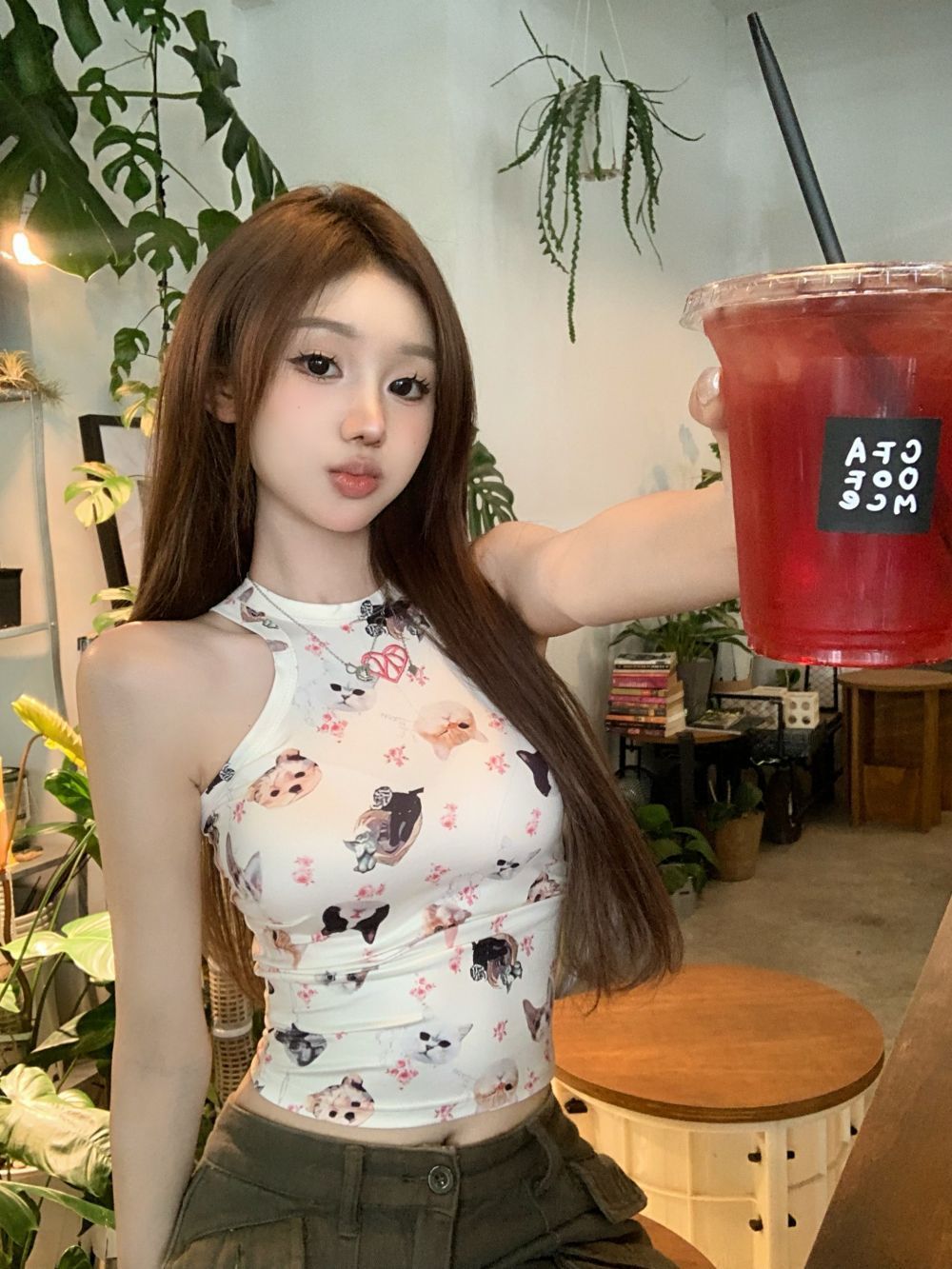 冰絲螺紋個性印花掛脖吊帶背心女夏季2023新款女裝修身顯瘦上衣女