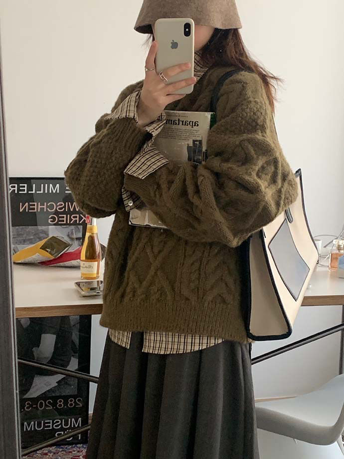半高領加絨白色麻花毛衣女秋季新款設計感小眾寬鬆慵懶風針織上衣