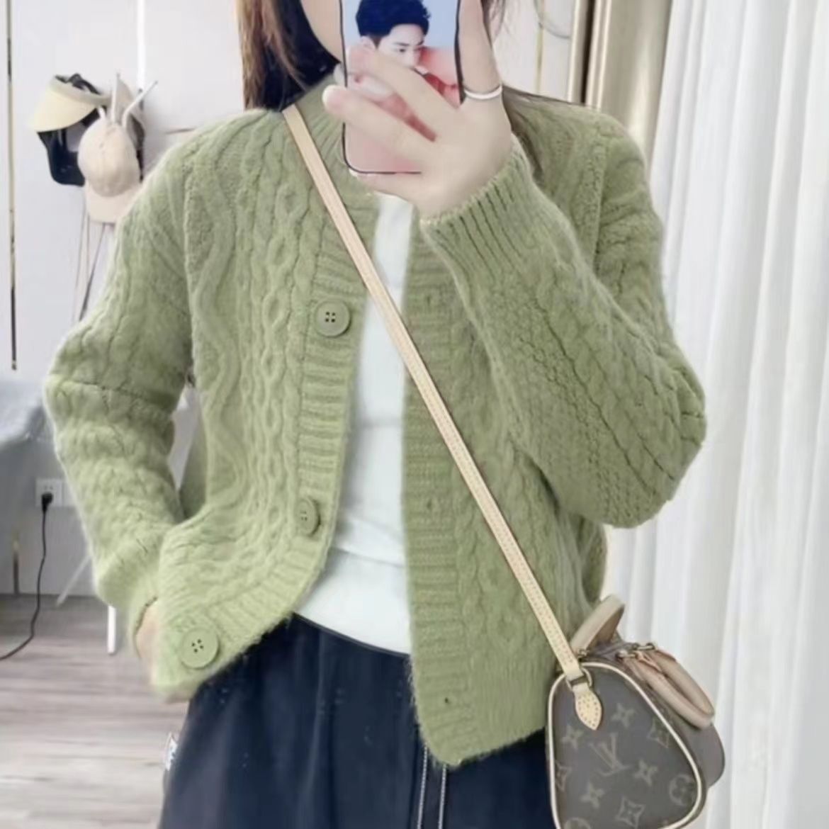 Niche design knitted cardigan women's tops  spring and autumn new loose round neck solid color twist sweater for women