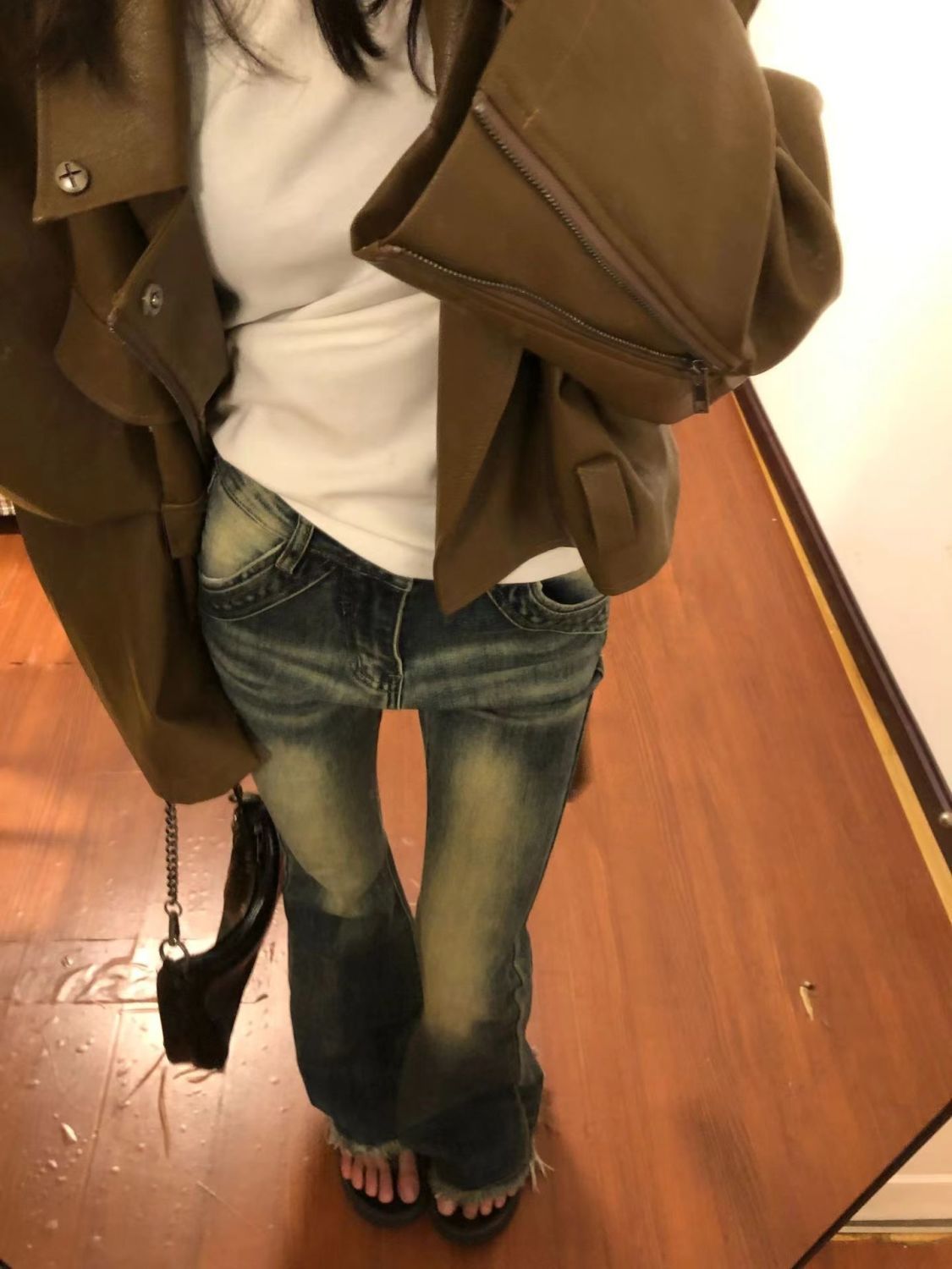 復古設計感微喇叭牛仔褲女2023秋冬新款高腰顯瘦彈力毛邊馬蹄褲潮