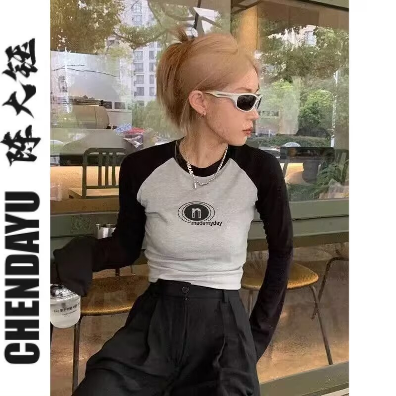 Chen Dayu raglan sleeve t-shirt women's long-sleeved autumn new design sense niche loose hot girl short bottoming top