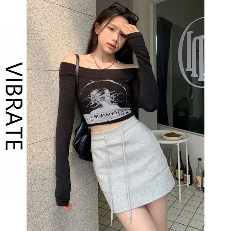 VIBRATE韓版黑色一字肩上衣女早秋辣妹修身顯瘦內搭短款長袖t恤