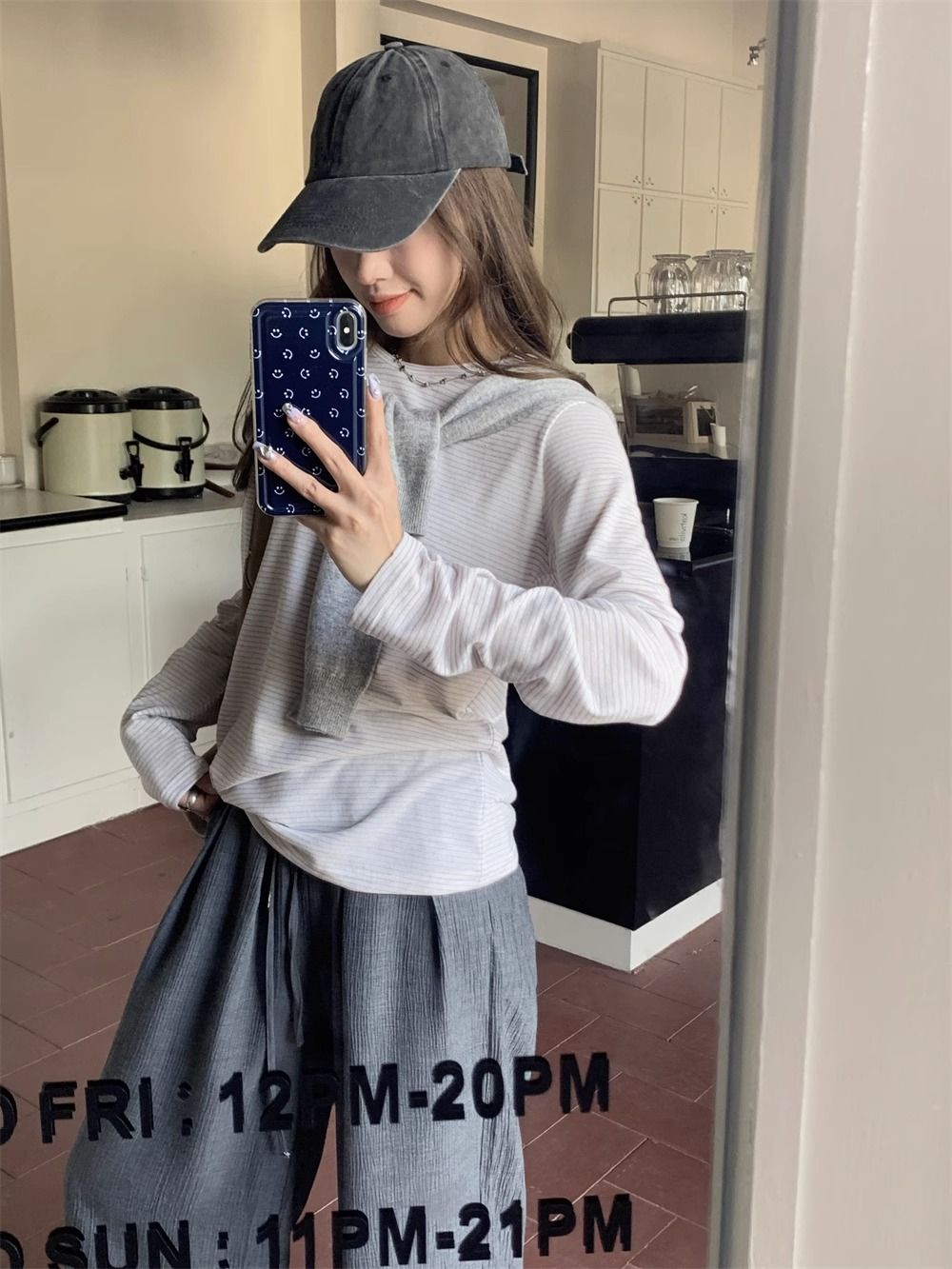 設計感條紋長袖T恤女2023秋冬韓式百搭休閒寬鬆修身打底衫上衣ins