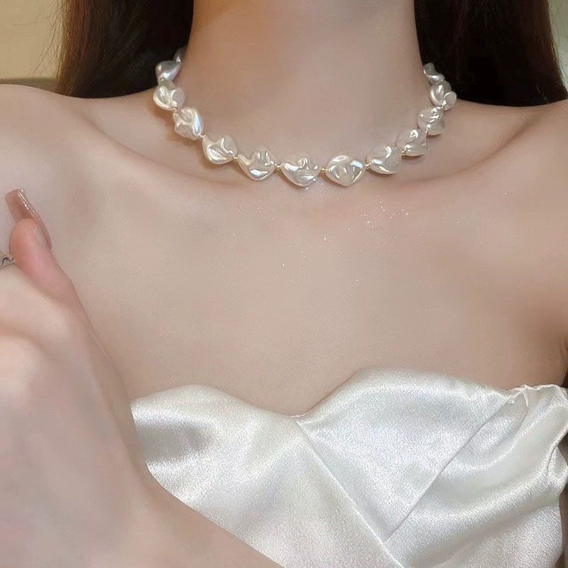 珍珠项链2023新款爆款轻奢小众高级感锁骨链粗脖颈链多巴胺配饰女