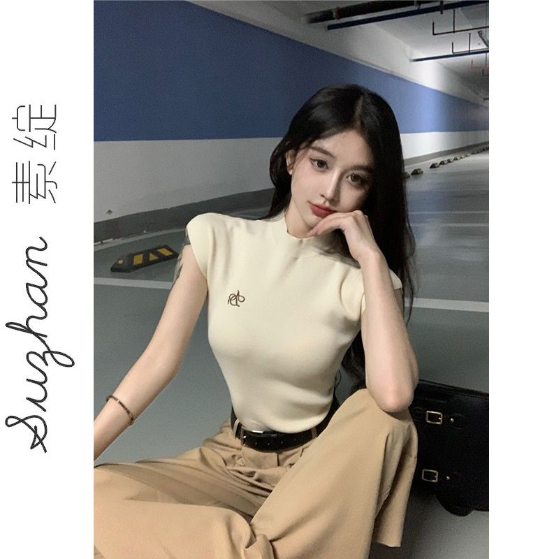 簡約設計感小高領洋氣顯瘦內搭無袖打底衫韓版正肩刺繡針織短袖衫