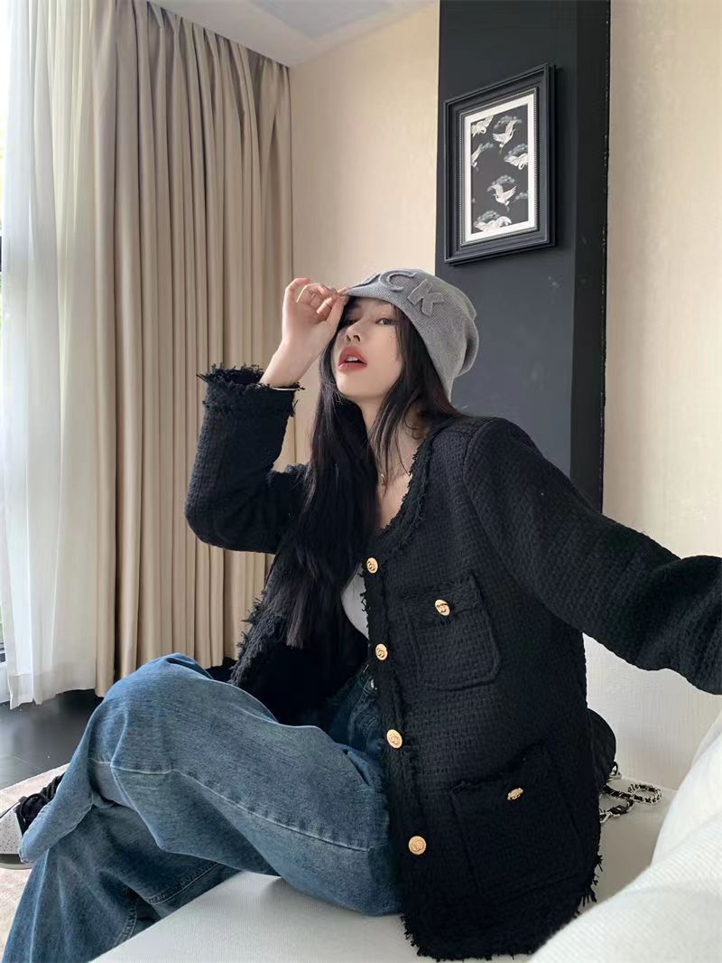Xiaoxiangfeng Tweed Slim Slim Jacket Women's 2023 Spring and Autumn French Socialite Round Neck Single-Breasted Casual Top