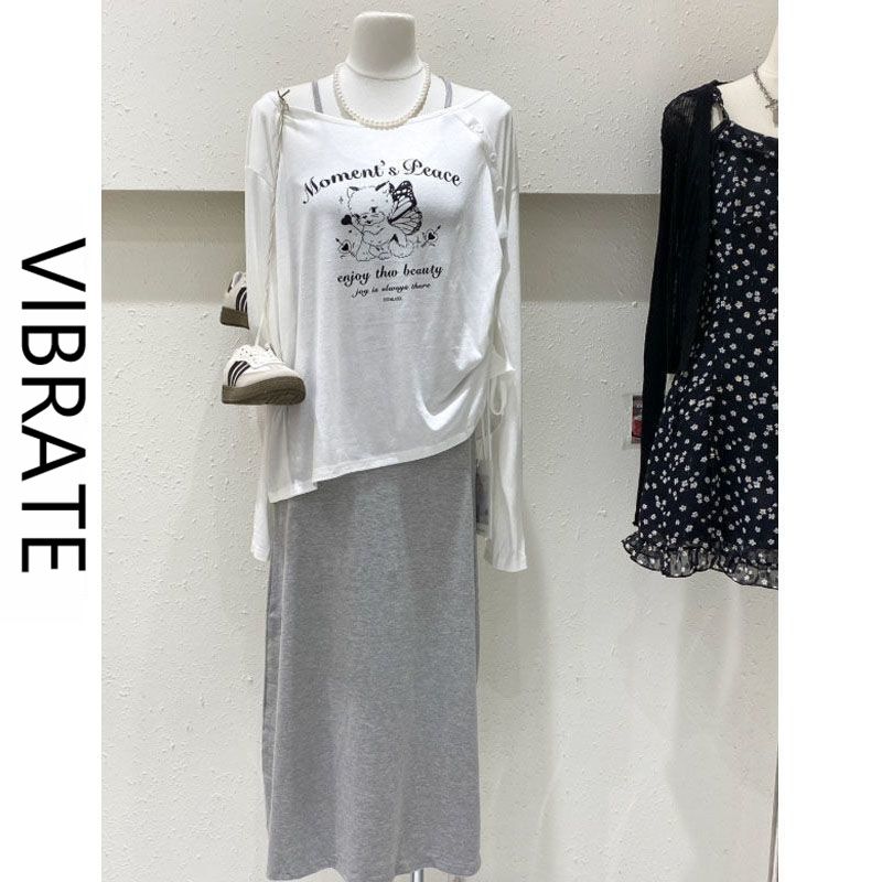 VIBRATE印花休閒套裝設計感寬鬆長袖t恤罩衫修身吊帶裙子兩件套裝