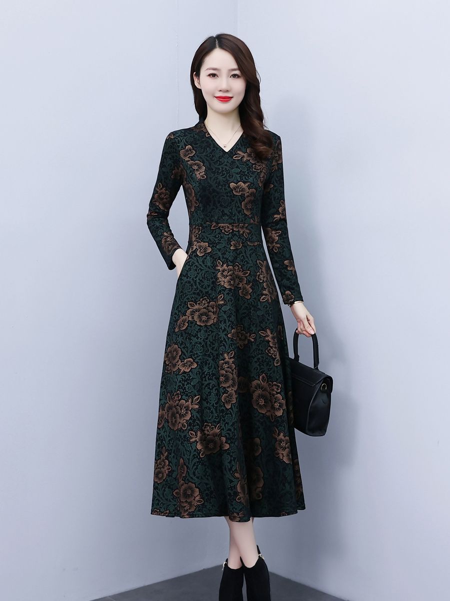 高檔長袖連衣裙女2023新款秋裝時尚氣質收腰顯瘦年輕媽媽碎花裙子
