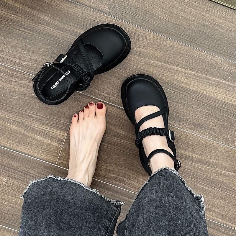 Round-head Japanese retro JK all-match black thick-soled small leather shoes for women summer 2023 new style with skirt Mary Jane shoes