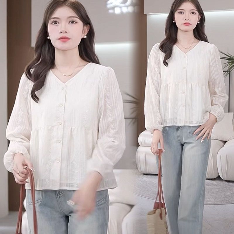藍海奕諾V領蕾絲襯衫長袖寬鬆娃娃衫女2023秋顯瘦遮肚小衫上衣潮