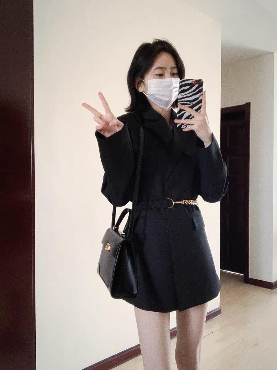 Black suit jacket for women spring and autumn new Hepburn style power style high-end fashion trend suit top