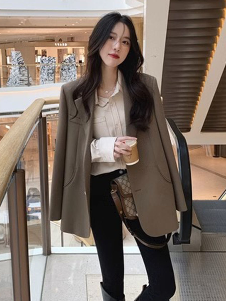 Off-white blazer women's spring and autumn new design Korean style loose slimming foreign style versatile small suit
