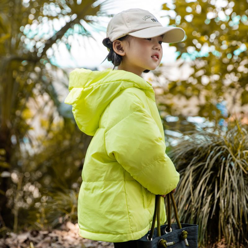 新款儿童轻薄羽绒服秋冬男童中长款白鸭绒女童连帽可爱外套