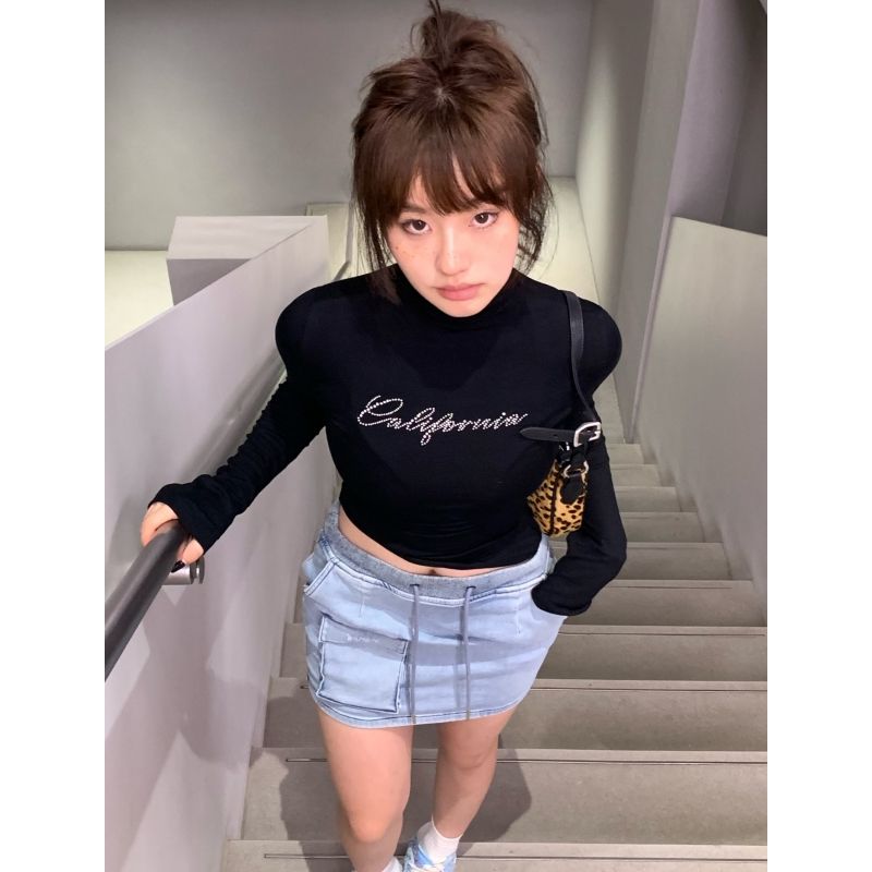 純欲燙鑽長袖t恤女早秋新款修身收腰打底衫半高領甜辣妹短款上衣
