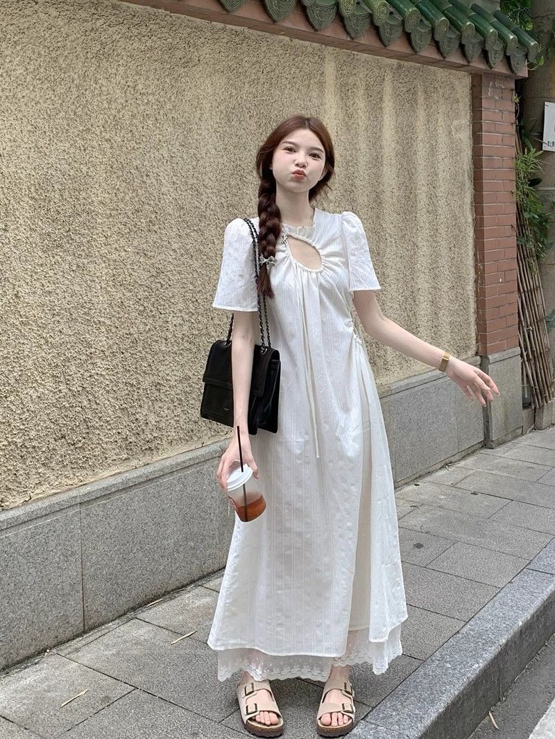 夏季2023新款度假风镂空抽绳设计感高级感法式长裙子白色连衣裙女