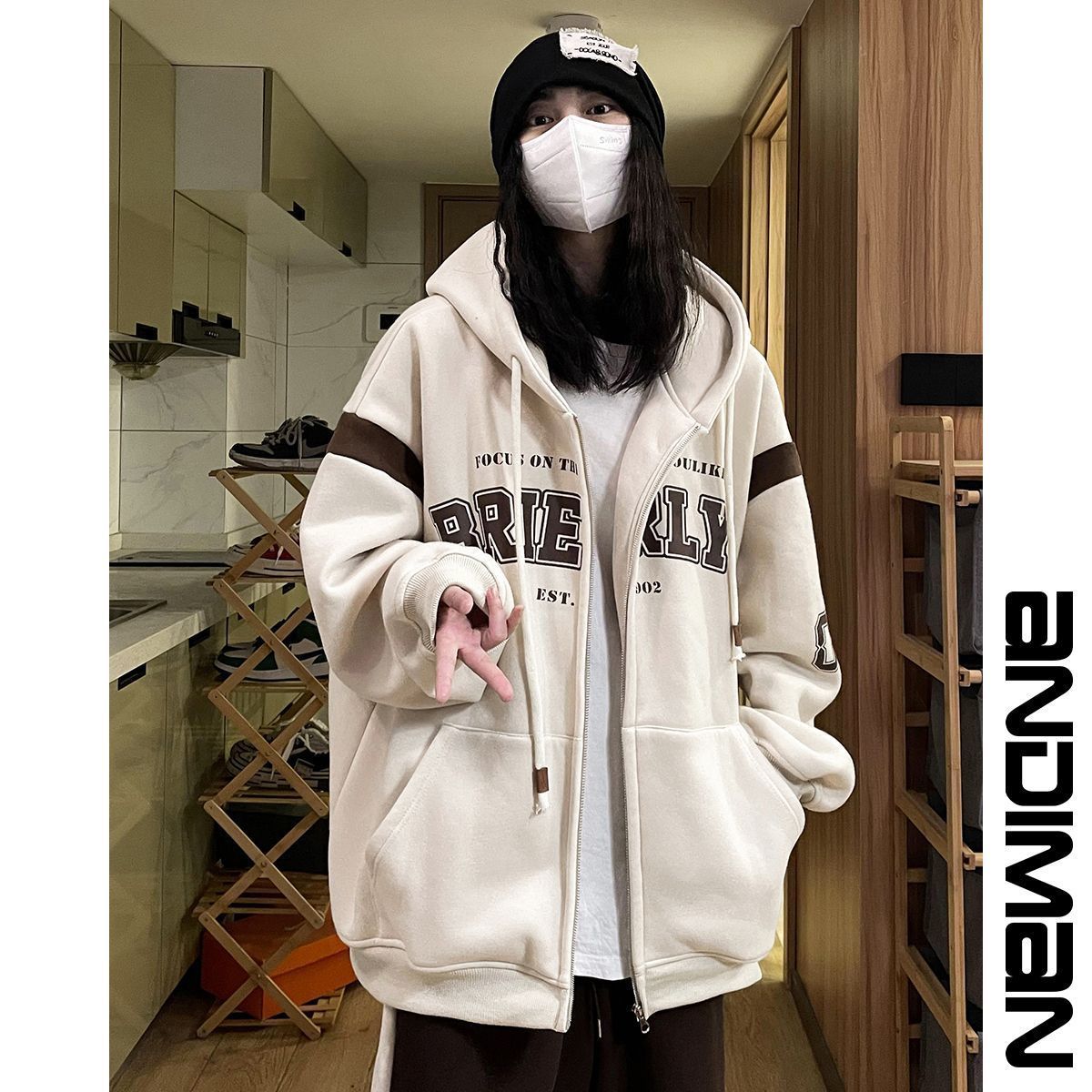 Retro Hong Kong style chic jacket for women spring 2023 new loose hooded baseball uniform top sports cardigan sweatshirt
